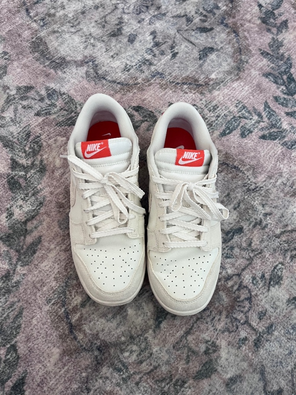 Nike Dunk low friendship knot sneakers